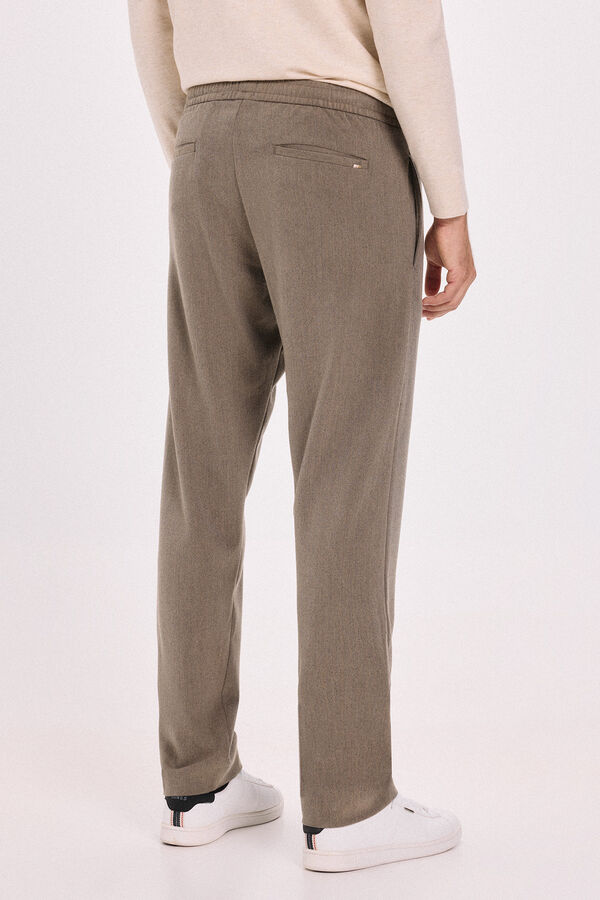 Jack & Jones Pantalones cl&aacute;sicos con cintura el&aacute;stica Marr&oacute;n