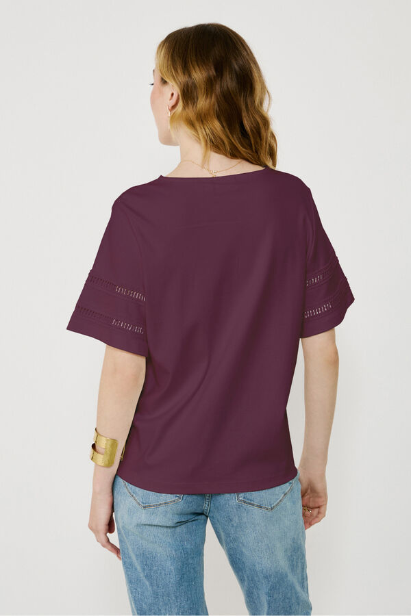 Vila Camiseta algod&oacute;n org&aacute;nico con calados Morado