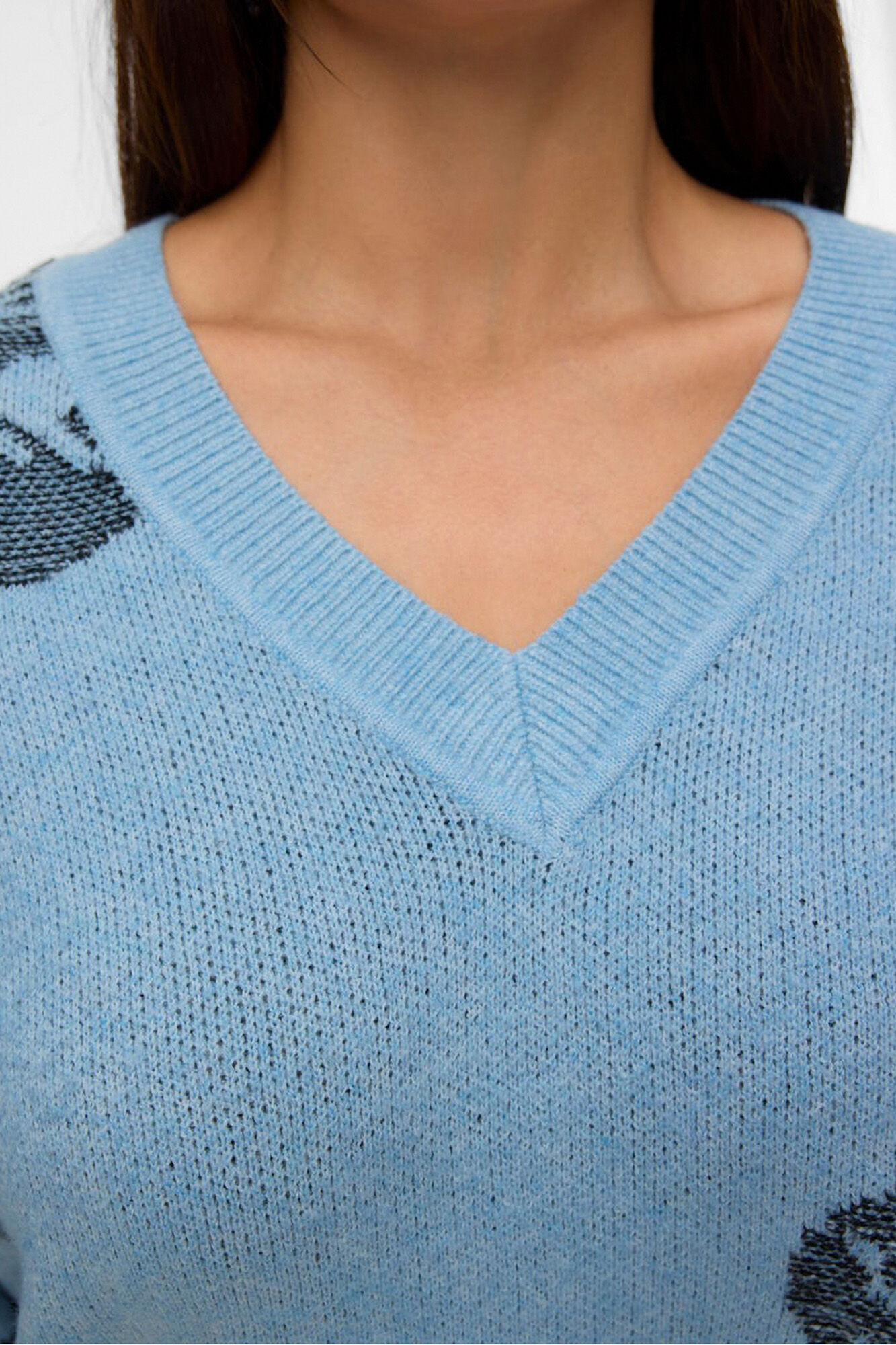 Vero Moda Curve Su&eacute;ter de gola manga comprida com decote em bico curvo