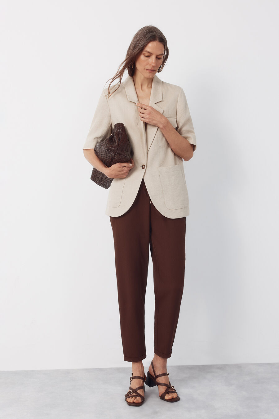 Pantalón fluído con textura
