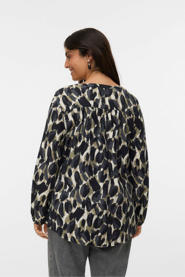 Vero Moda Curve Camisa cuello pico Curve Verde