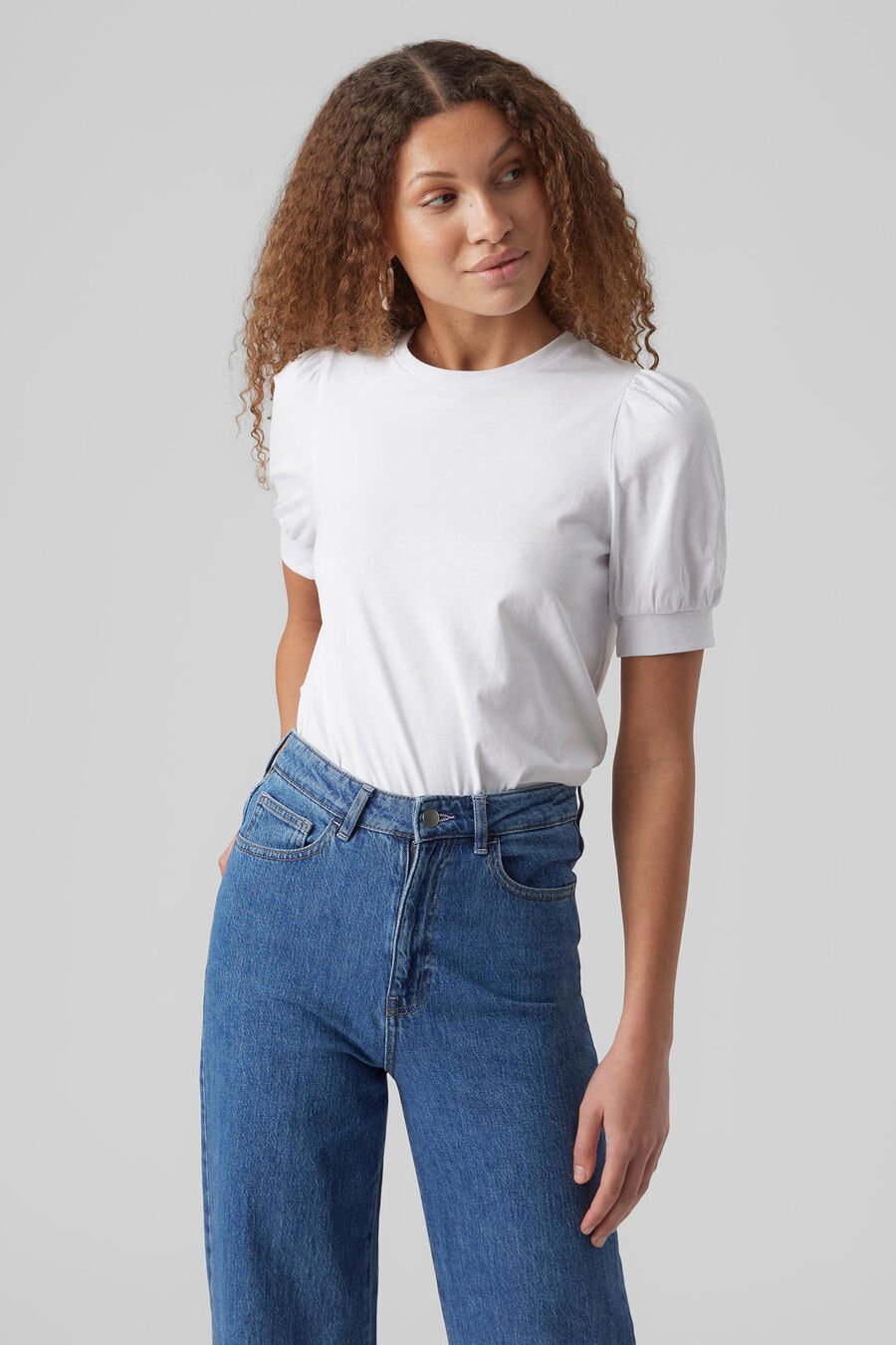 Camiseta de mujer con empuñadura ceñida de manga corta