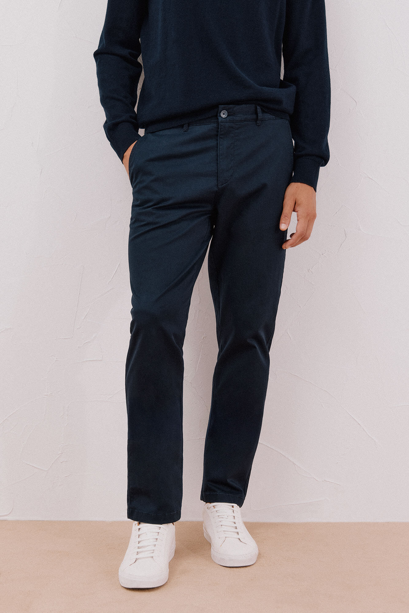 Cortefiel Pantal&oacute;n chino ligero regular fit