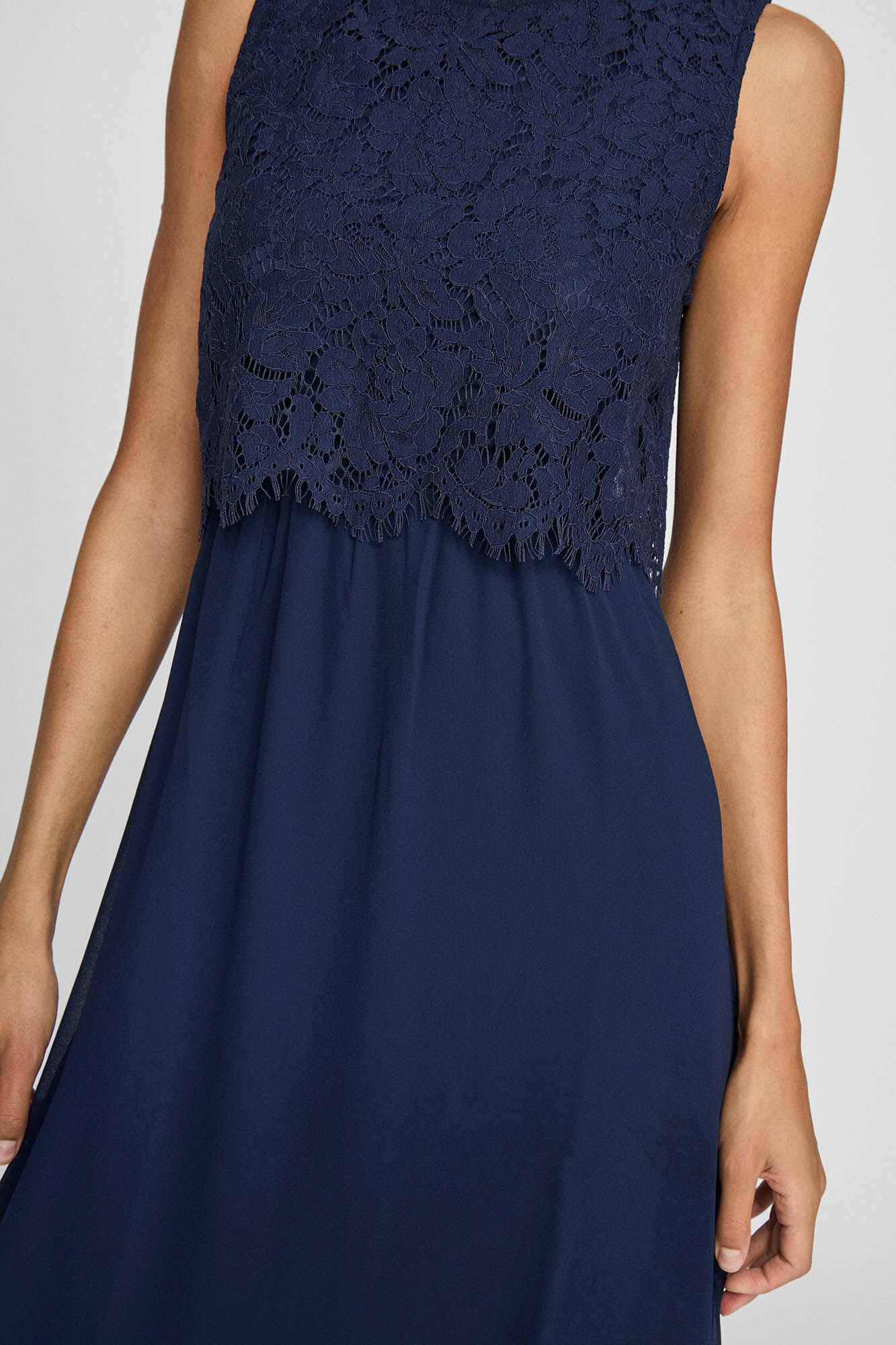 Vila Vestido largo con encaje de fiesta