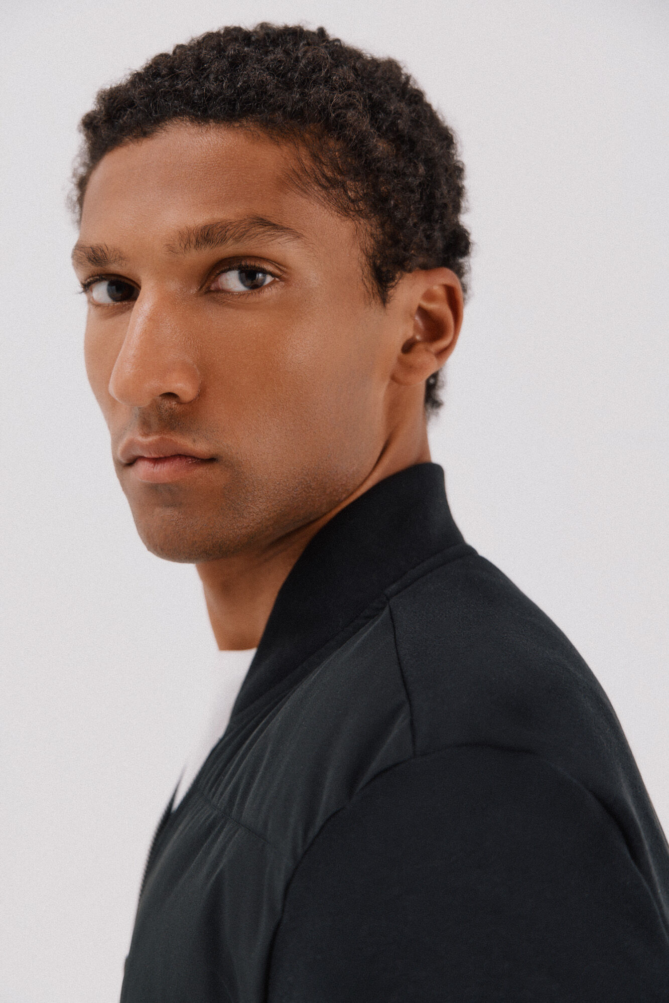 Cortefiel Casaco bomber em tecido combinado