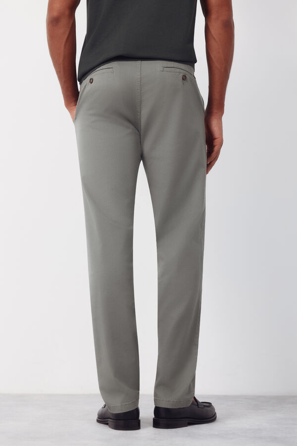 Cortefiel Pantal&oacute;n chino regular fit Kaki
