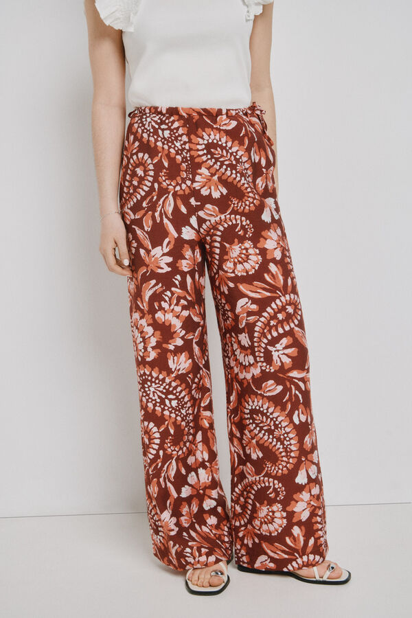 Vero Moda Pantal&oacute;n largo estampado Marr&oacute;n