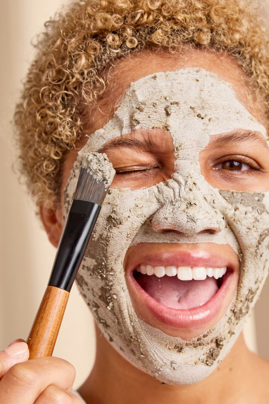 Mascarilla Cuidado Experto Purificante de Carbón del Himalaya