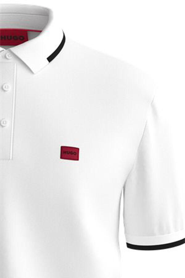 Cortefiel Polo slim fit de piqué de algodón con etiqueta con logo roja Blanco