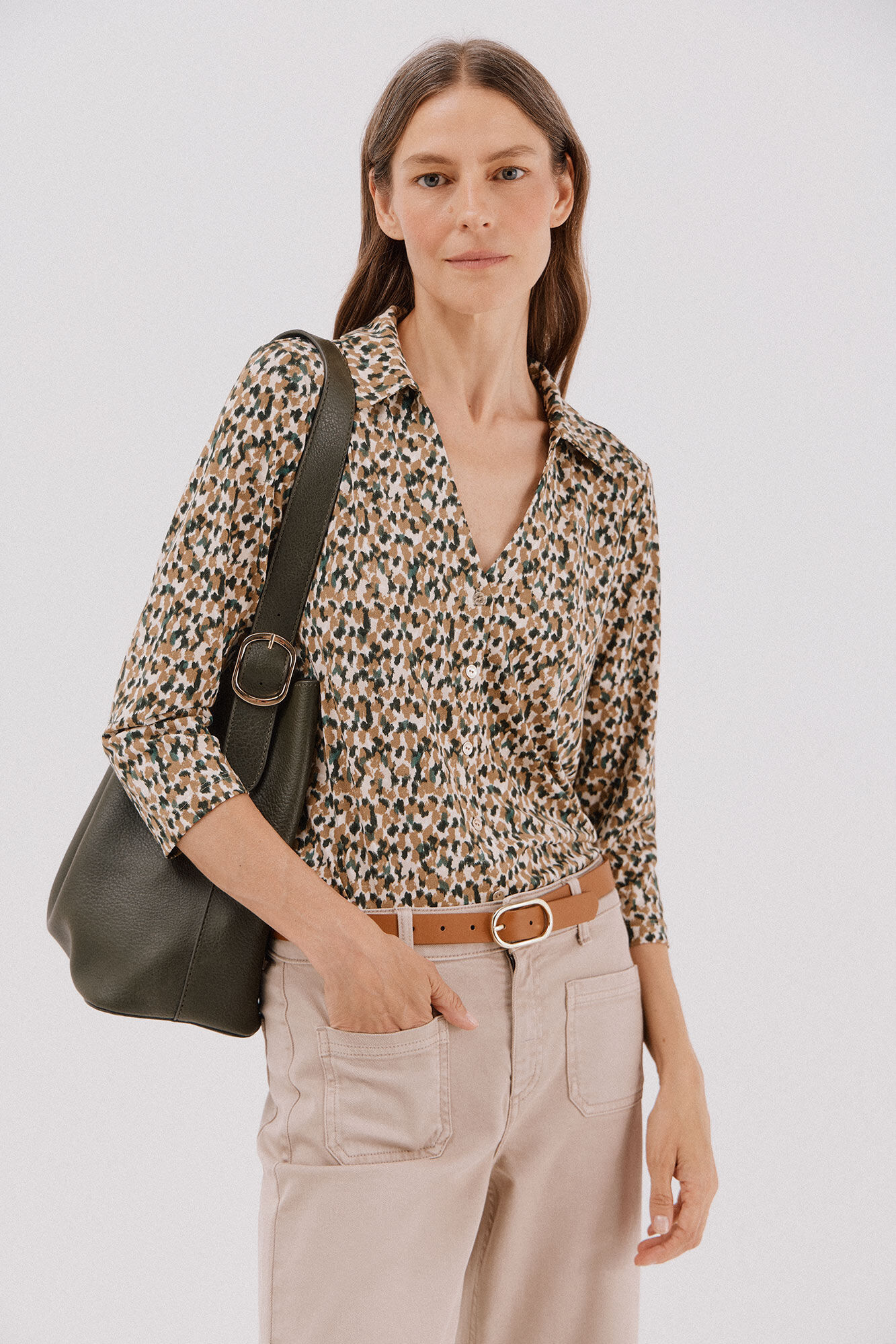 Cortefiel Camisa el&aacute;stica botones