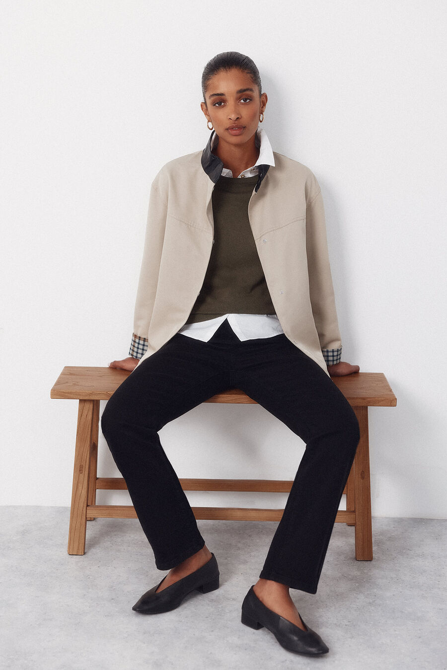 Cazadora con cuello a contraste