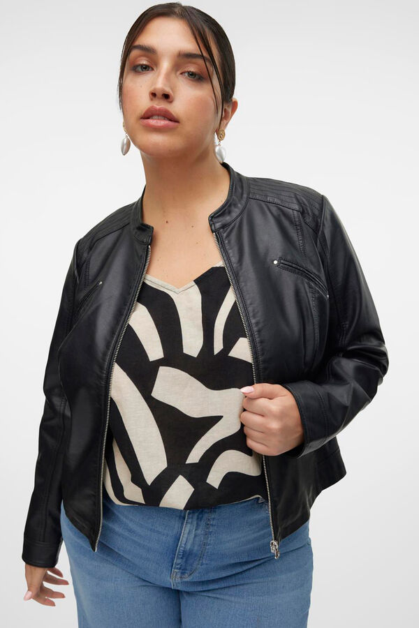 Vero Moda Curve Faux leather jacket plus size Black
