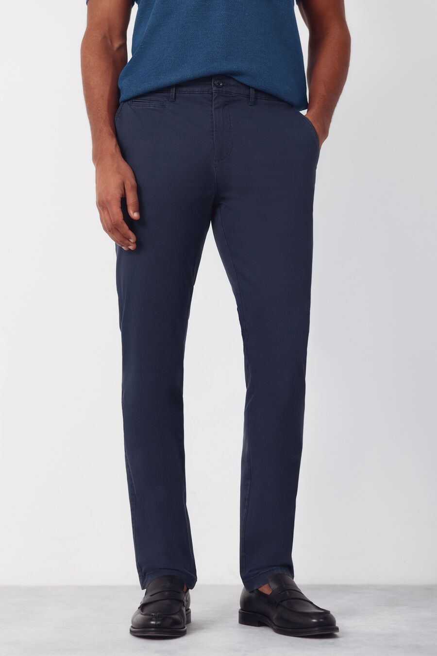 Pantalón chino slim fit