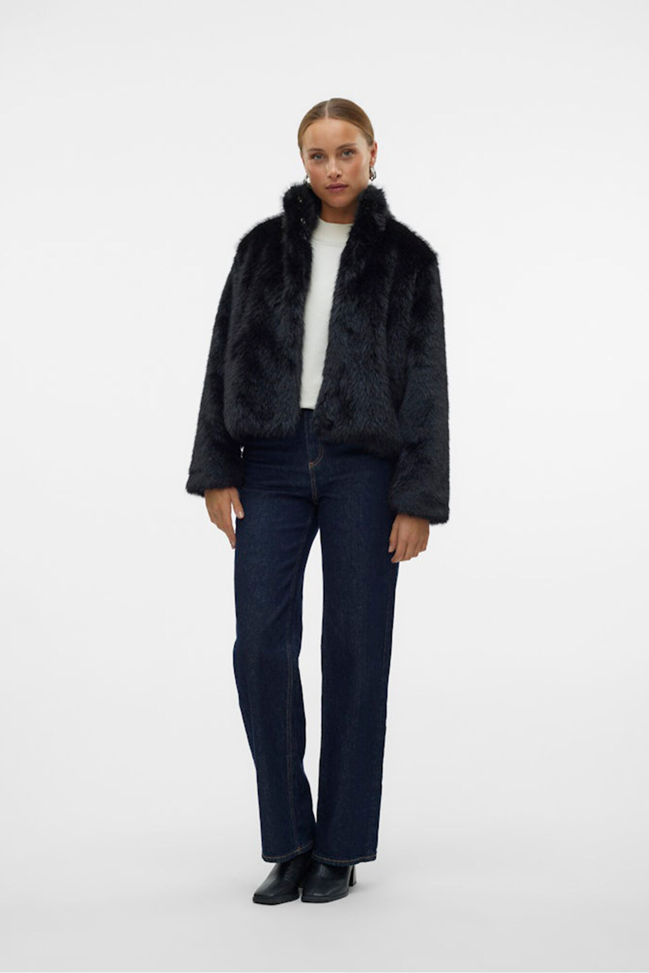 Vero Moda Abrigo efecto pelo