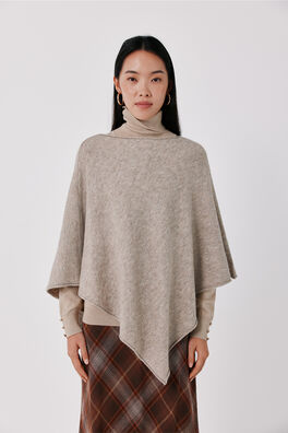 Poncho tacto suave