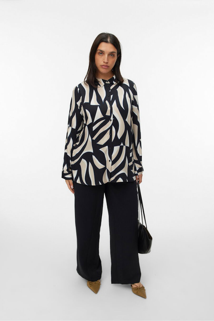 Pantalón ancho talla grande