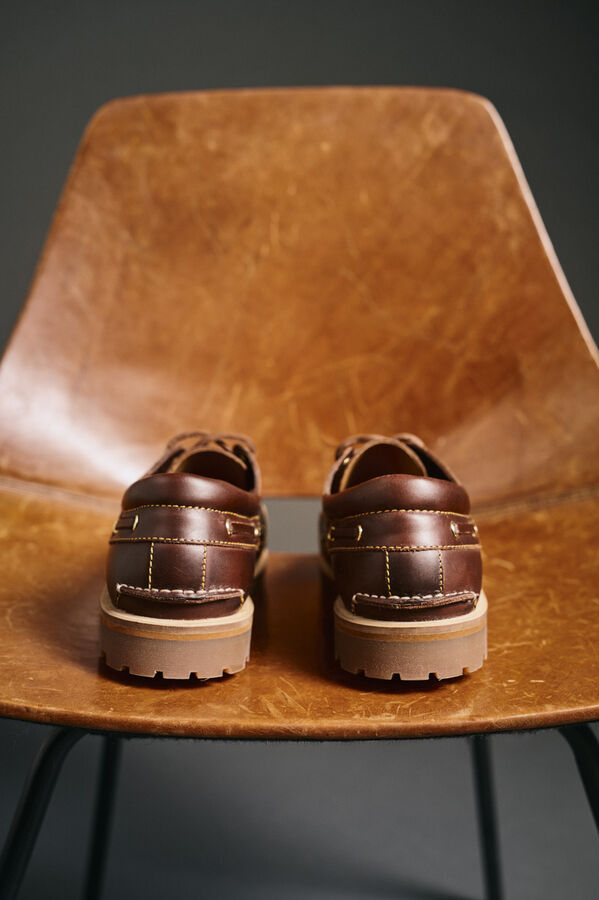 OOTO N&aacute;utico piel Marr&oacute;n oscuro