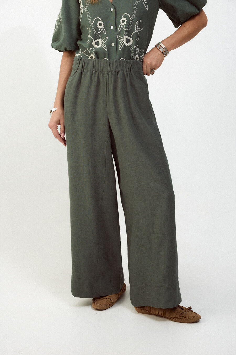 Pantalón ancho de lino lavado