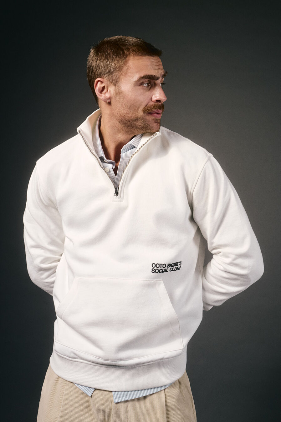 Sudadera cuello cremallera