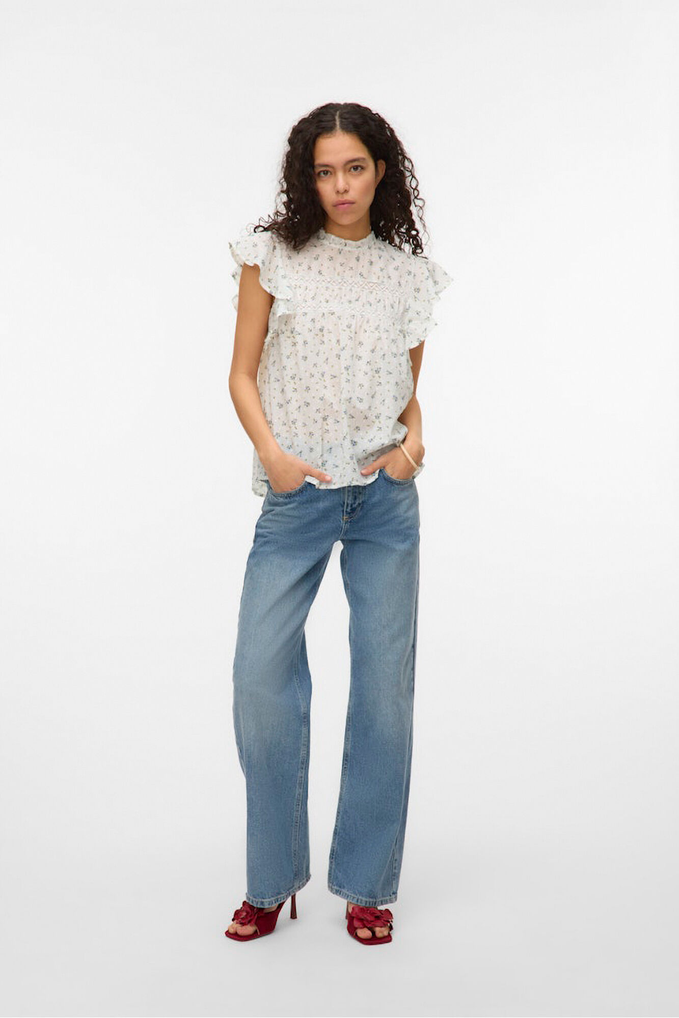 Vero Moda Blusa fluida de cuello redondo