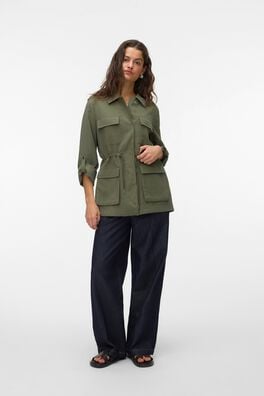 Parka mangas ajustables con cuello de camisa