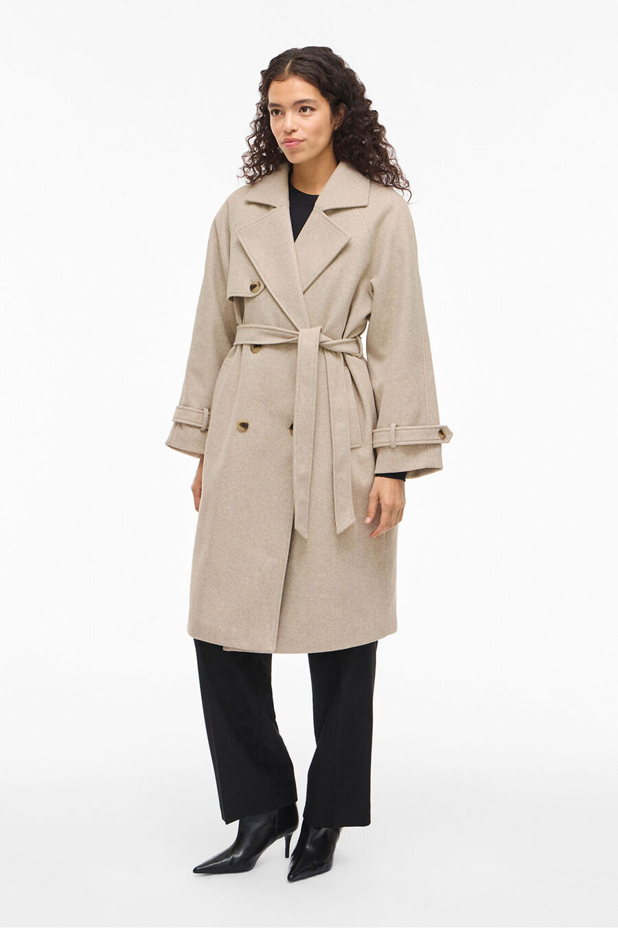 Abrigo de paño largo anudado