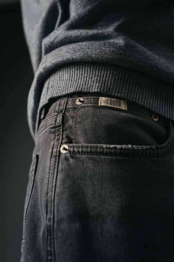 OOTO Pantal&oacute;n vaquero slim fit Gris