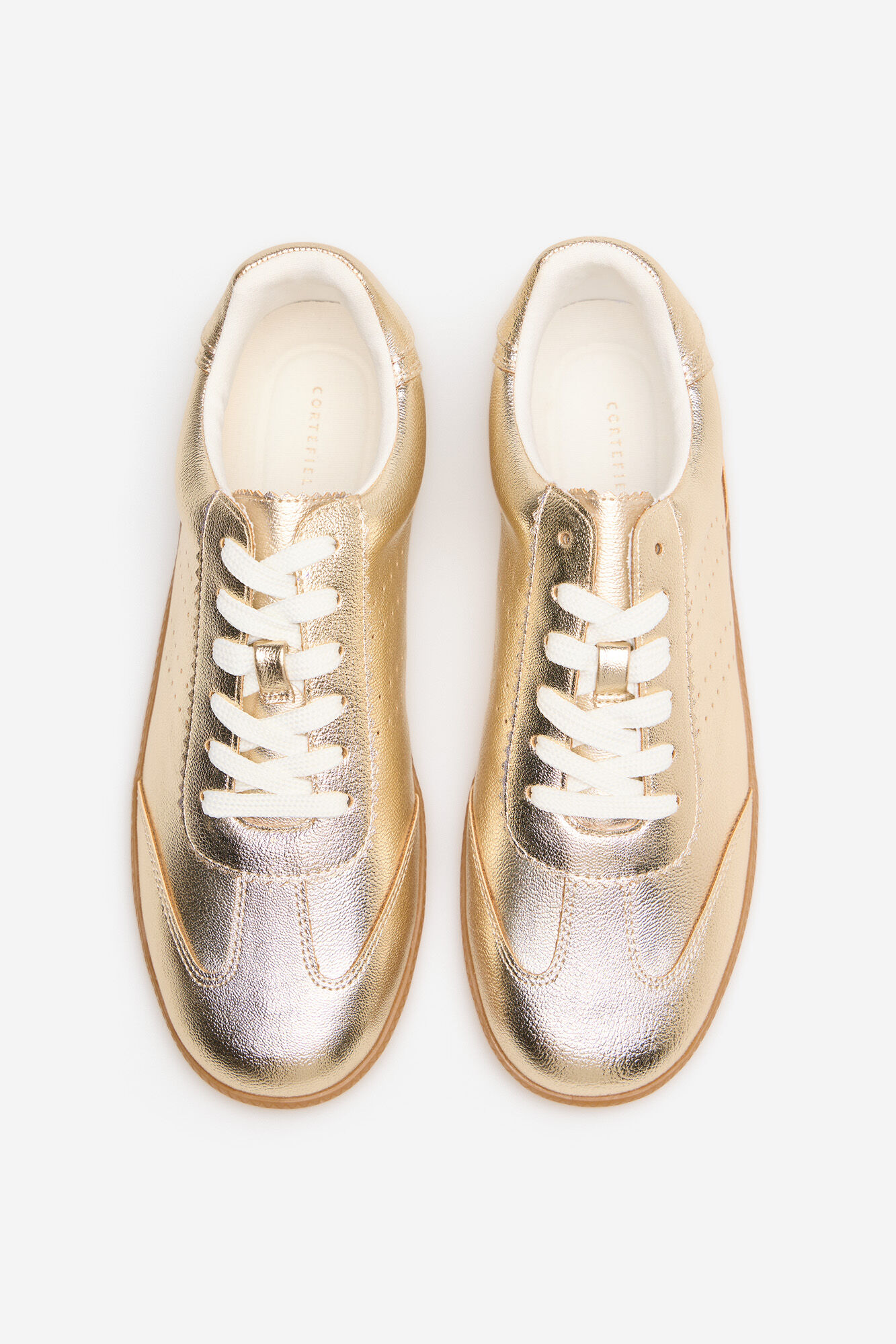 Cortefiel Zapatilla dorada