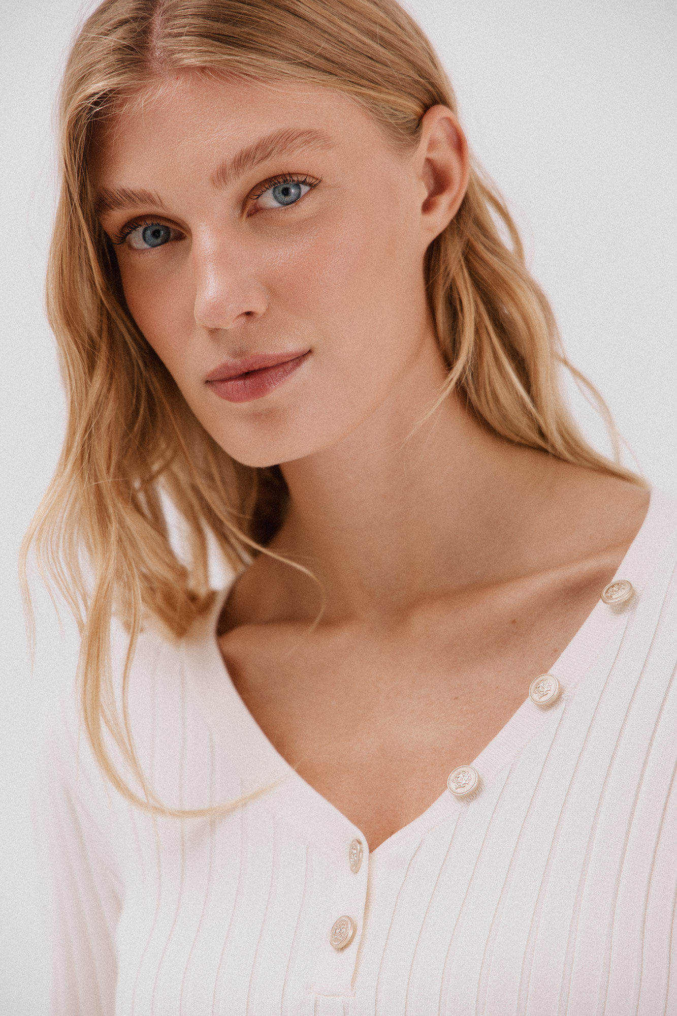 Cortefiel Jersey pico botones