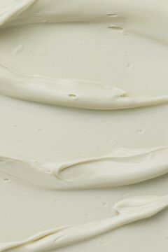 The Body Shop Crema de Manos de C&aacute;&ntilde;amo 30ml