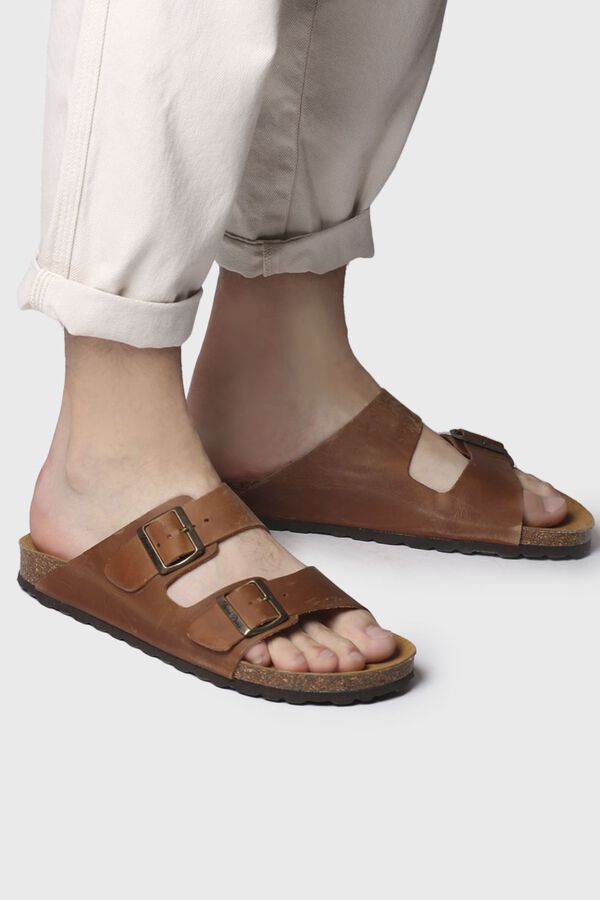 Toni Pons Sandalia en piel de hombre Marr&oacute;n