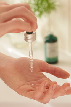 The Body Shop Soluci&oacute;n Diaria Antiimperfecciones &Aacute;rbol de T&eacute; 50ml