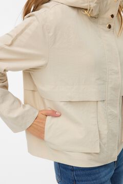 Vero Moda Parka corta con capucha