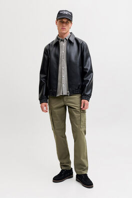 Pantalón cargo relaxed