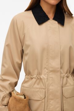 Vero Moda Casaco encerado com forro tartan