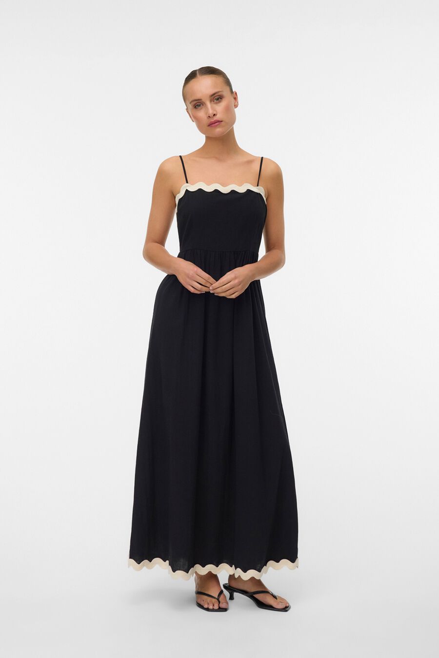 Vestido largo de tirantes