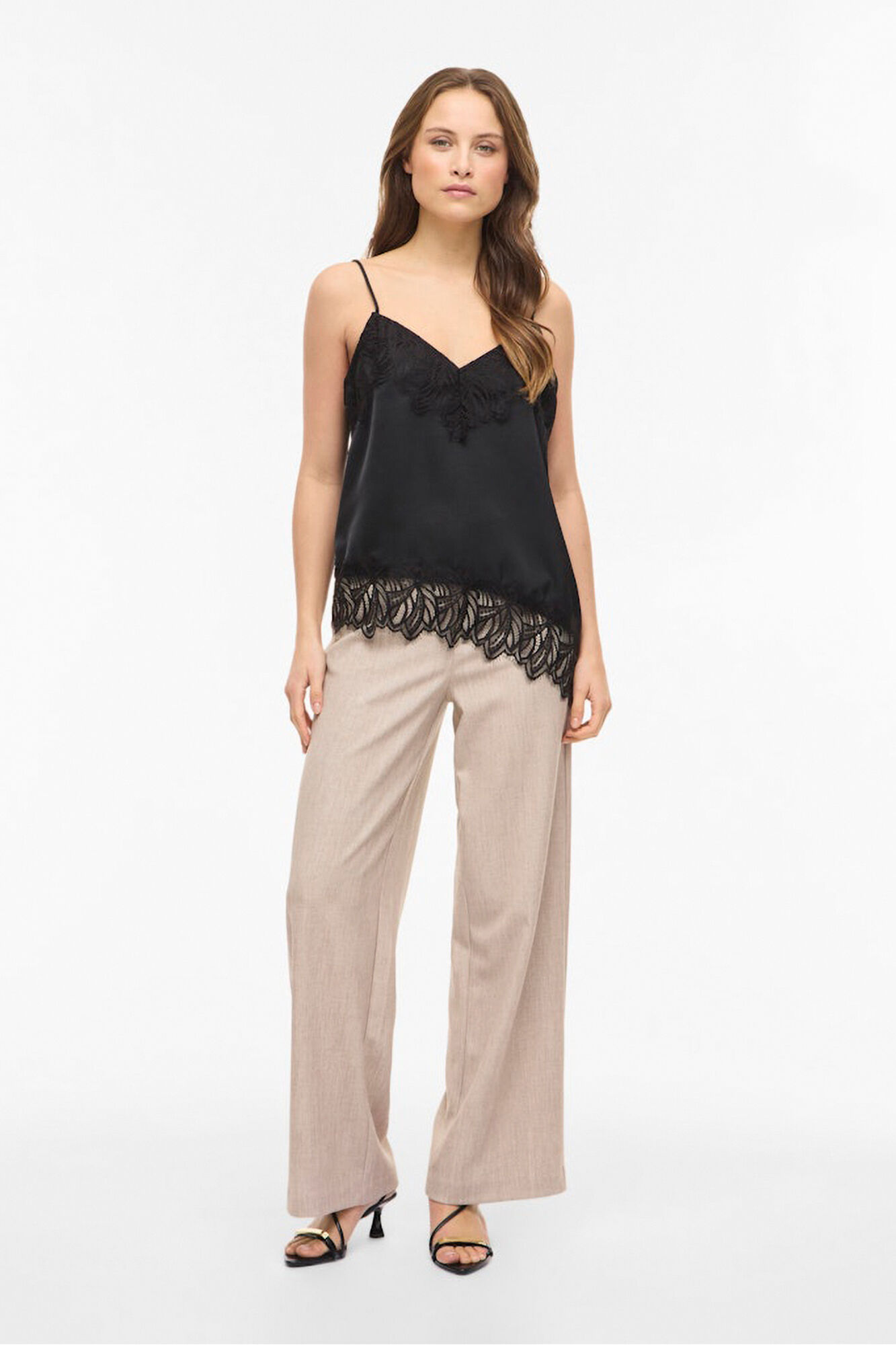 Vila Top de lingerie acetinado com renda