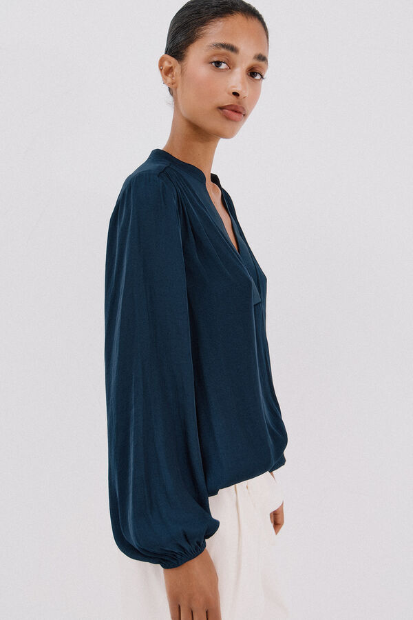Cortefiel Blusa satinada fluida Blue