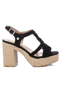 XTI Sandalia estilo macram&eacute; yute