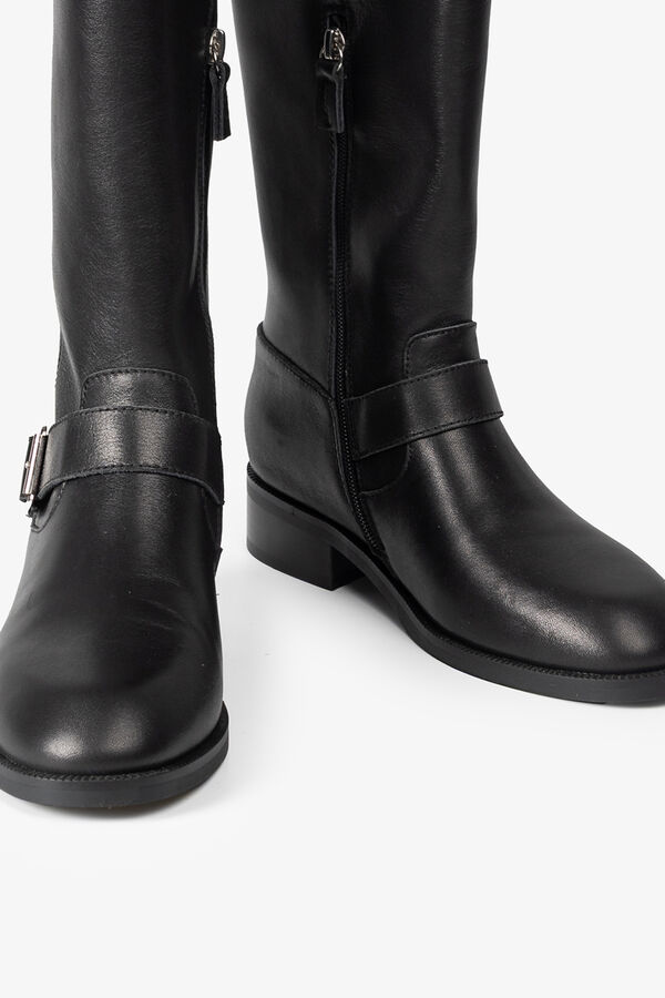 Popa Bota señora Kiliman Napa Negro