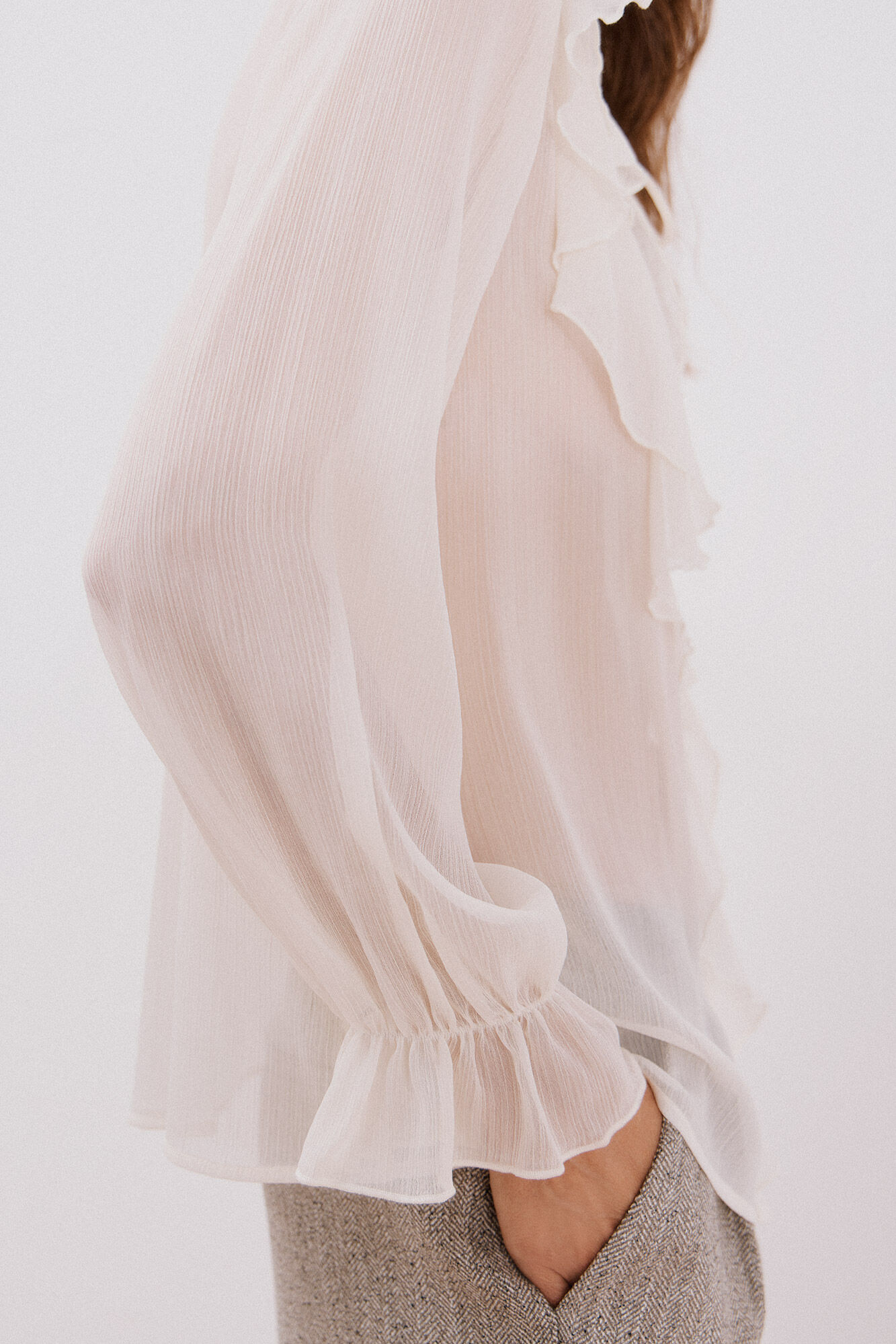 Cortefiel Blusa volante delantero