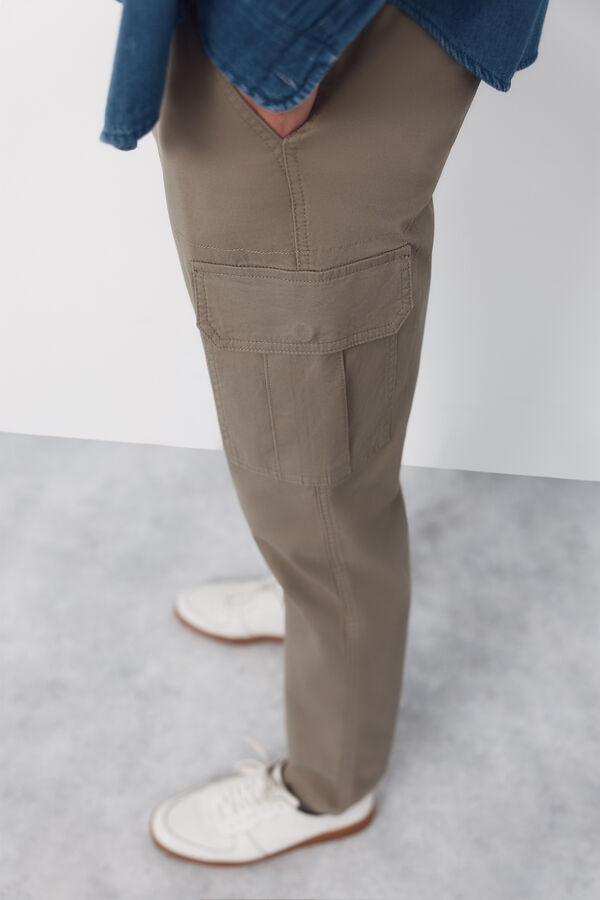 Cortefiel Pantal&oacute;n cargo tapered Kaki