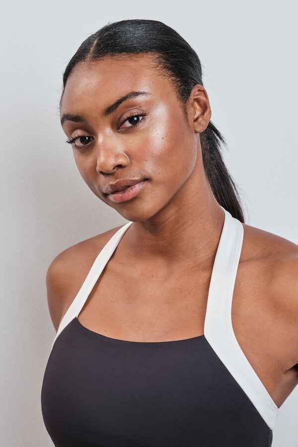 Dash and Stars Crni sportski top halter 4D Stretch sa kontrastnim detaljima black