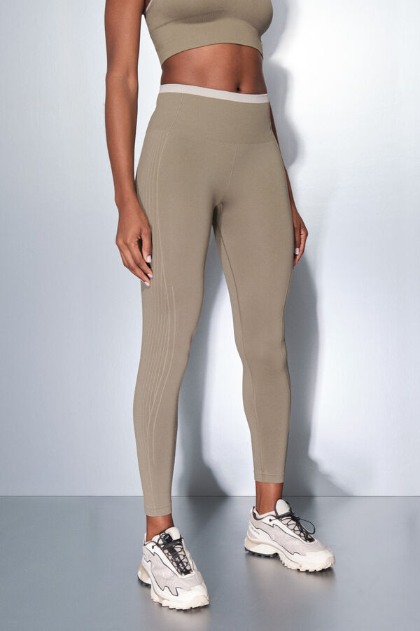 Dash and Stars Be&scaron;avne udobne duge kaki helanke green