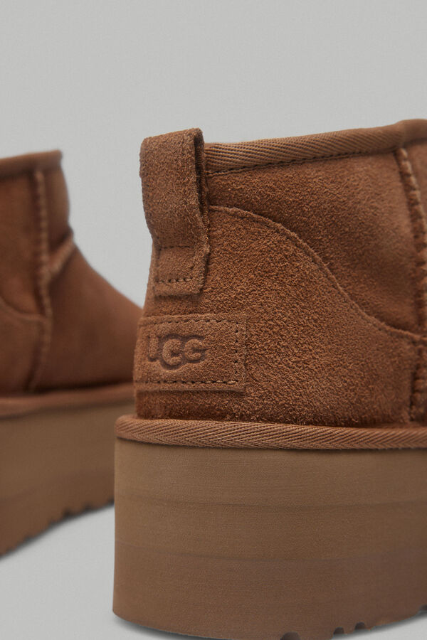 Ugg Bota Classic Ultra Plataforma Marrón