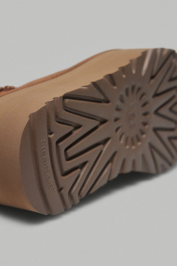 Ugg Bota Classic Ultra Plataforma Marrón