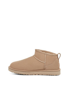 Ugg Bota Classic Ultra