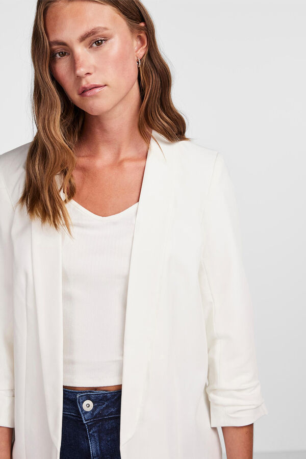 Springfield Blazer with 3/4-length sleeves, lapel detail and gathered sleeves. No buttons. white