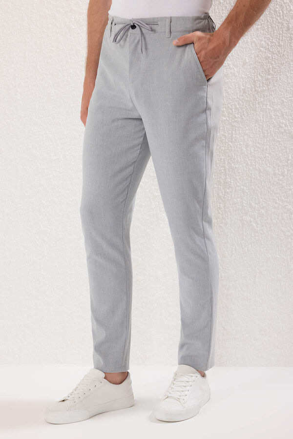 Trendyol Pantalones chinos ajustados gris