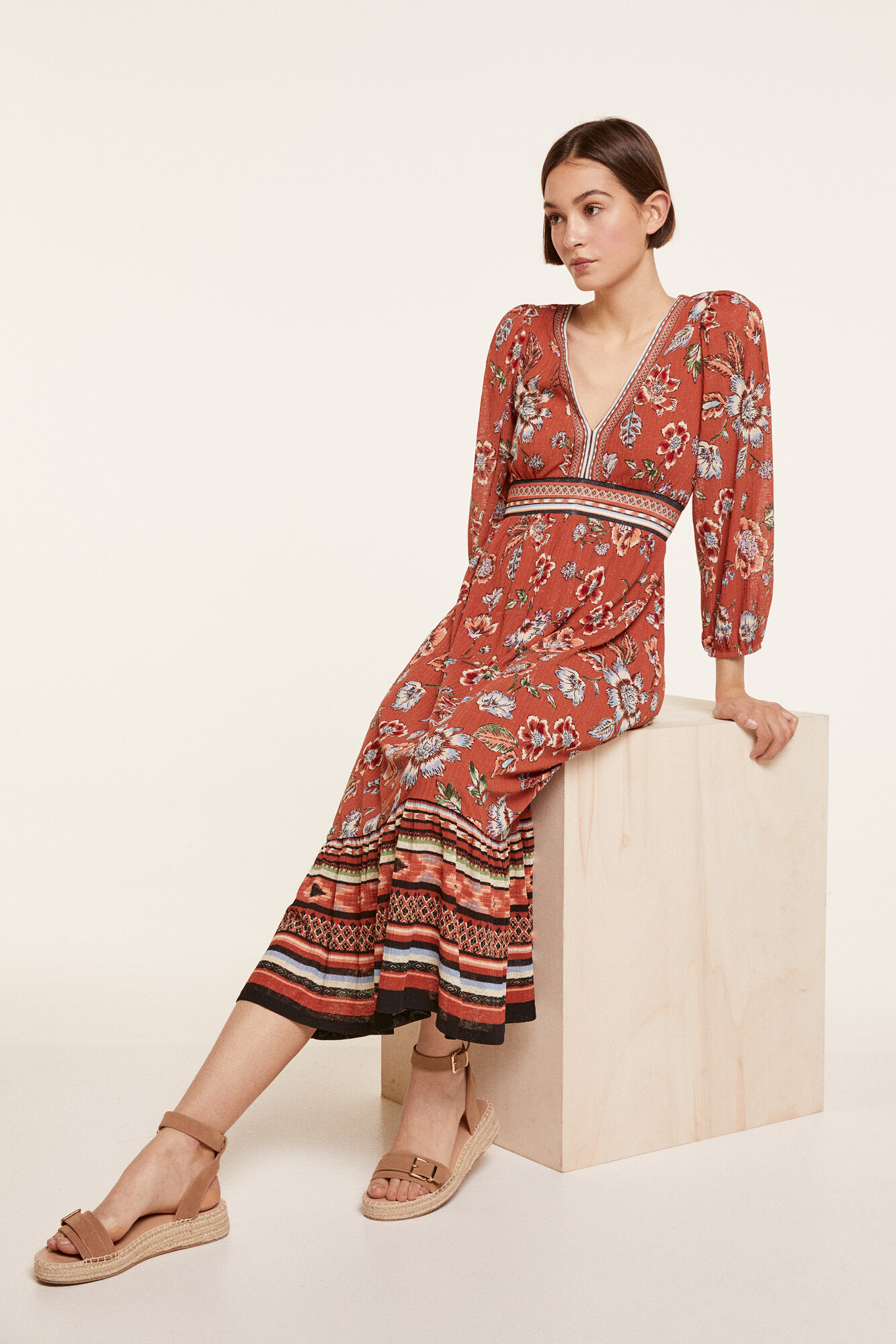 Vestidos Midi de mujer | Nueva Colección | Springfield